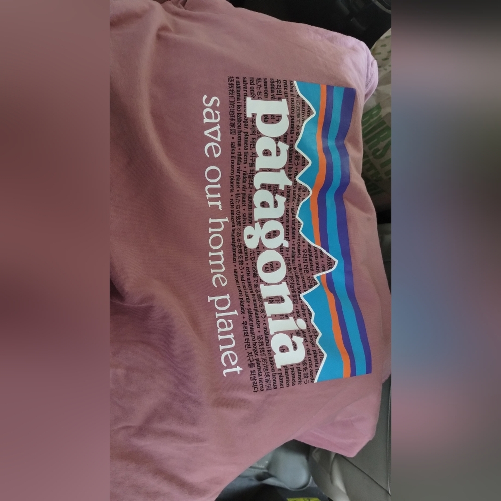 Pink Patagonia t shirt